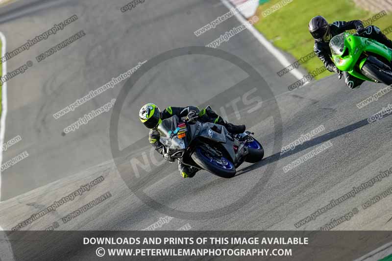 donington no limits trackday;donington park photographs;donington trackday photographs;no limits trackdays;peter wileman photography;trackday digital images;trackday photos